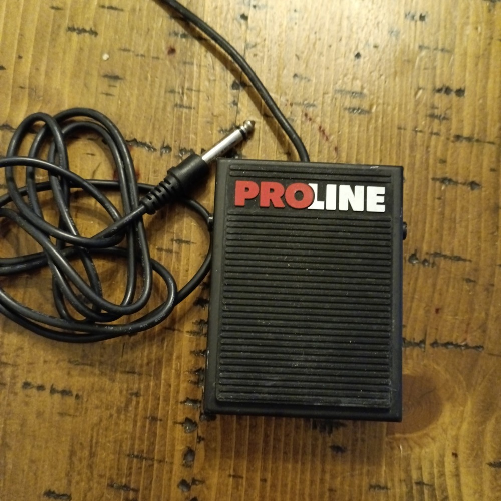 Proline PSS1  Universal Sustain Pedal Keyboard Foot Switch Black r2